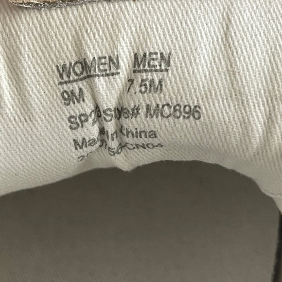 MADEWELL  shoes white leather court sneakers 
MWL size 9M - Picture 10 of 14